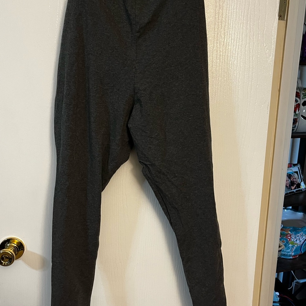 Torrid classic pocket leggings